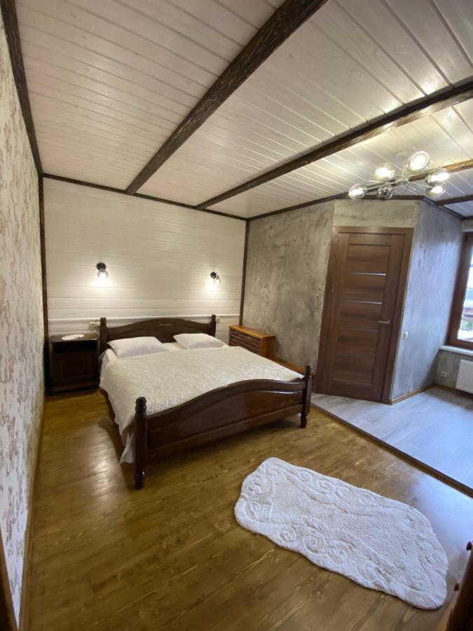 Korona Karpat Hotel Lazeshchyna Ngoại thất bức ảnh