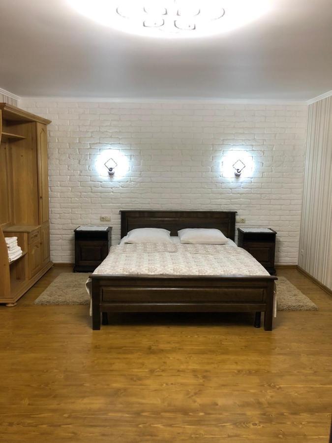 Korona Karpat Hotel Lazeshchyna Ngoại thất bức ảnh