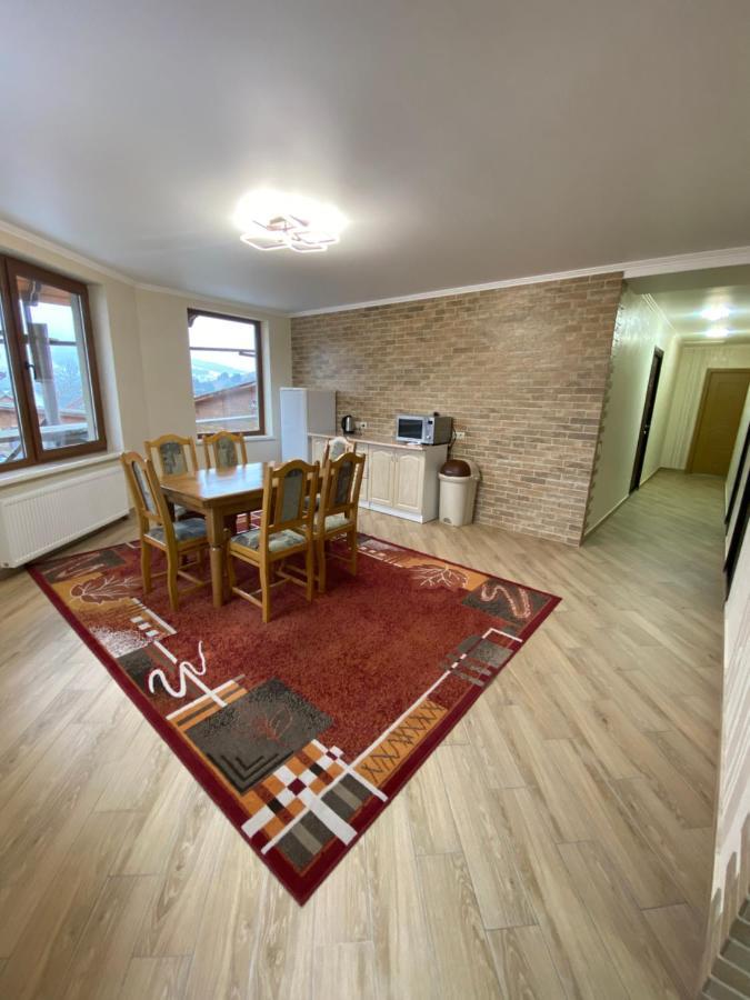 Korona Karpat Hotel Lazeshchyna Ngoại thất bức ảnh