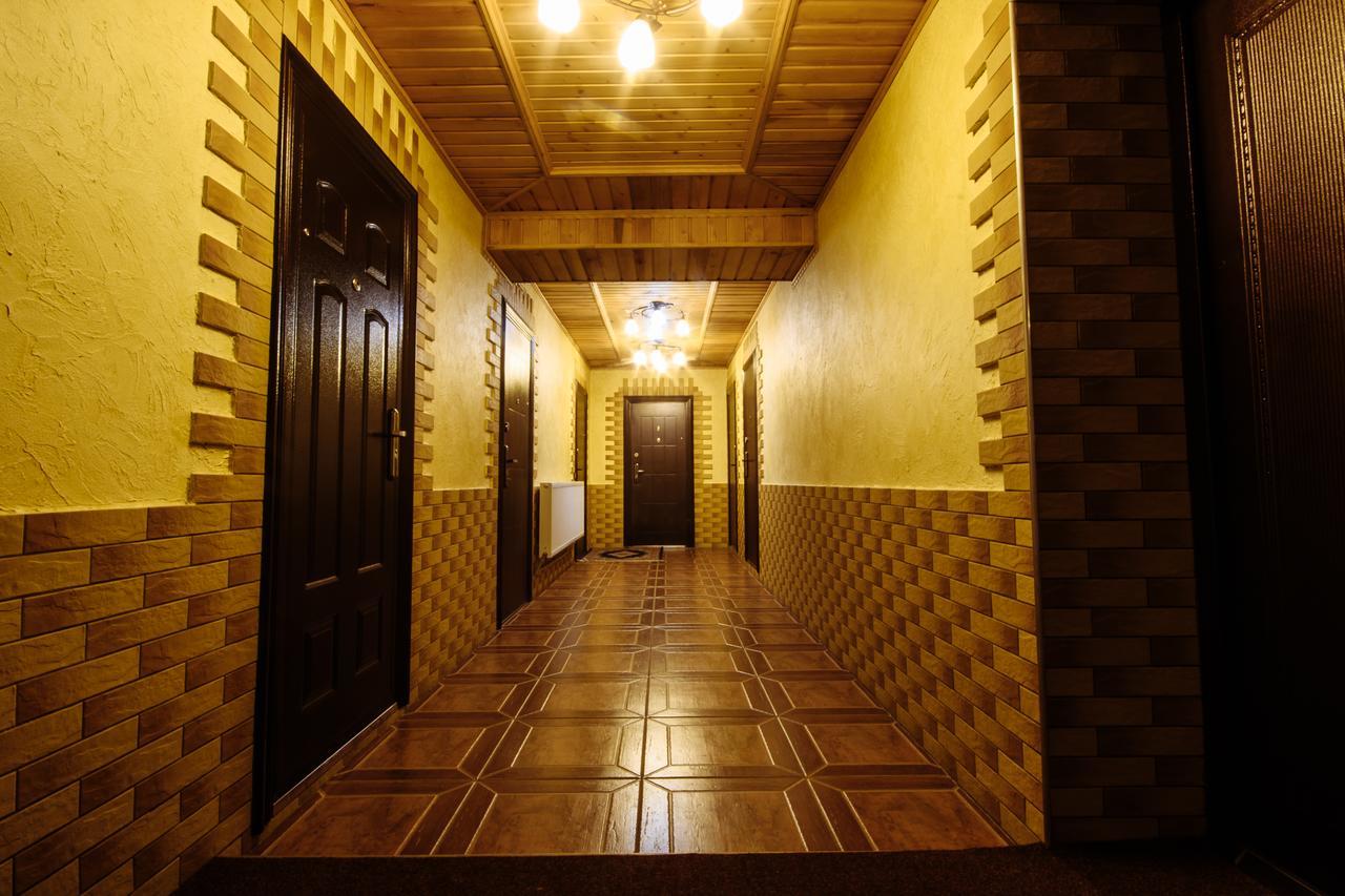 Korona Karpat Hotel Lazeshchyna Ngoại thất bức ảnh