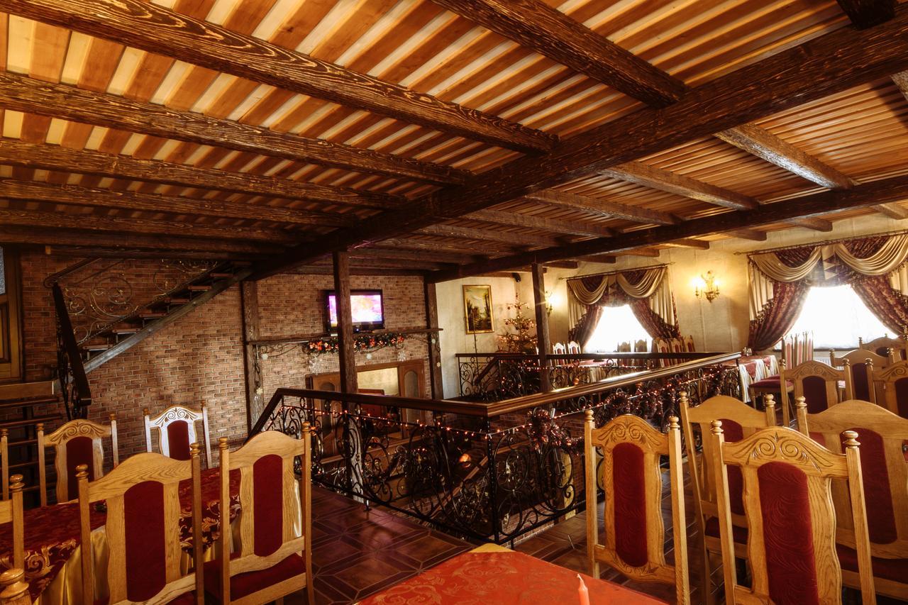 Korona Karpat Hotel Lazeshchyna Ngoại thất bức ảnh