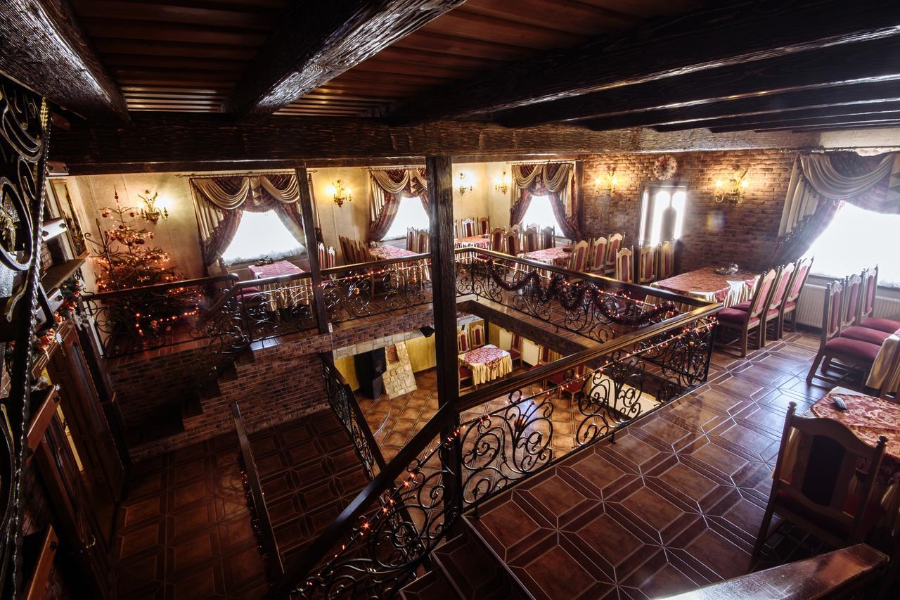Korona Karpat Hotel Lazeshchyna Ngoại thất bức ảnh