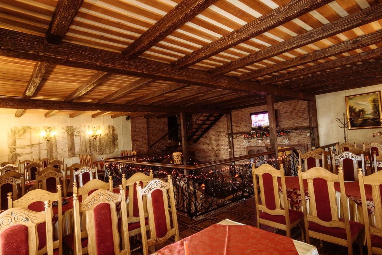 Korona Karpat Hotel Lazeshchyna Ngoại thất bức ảnh